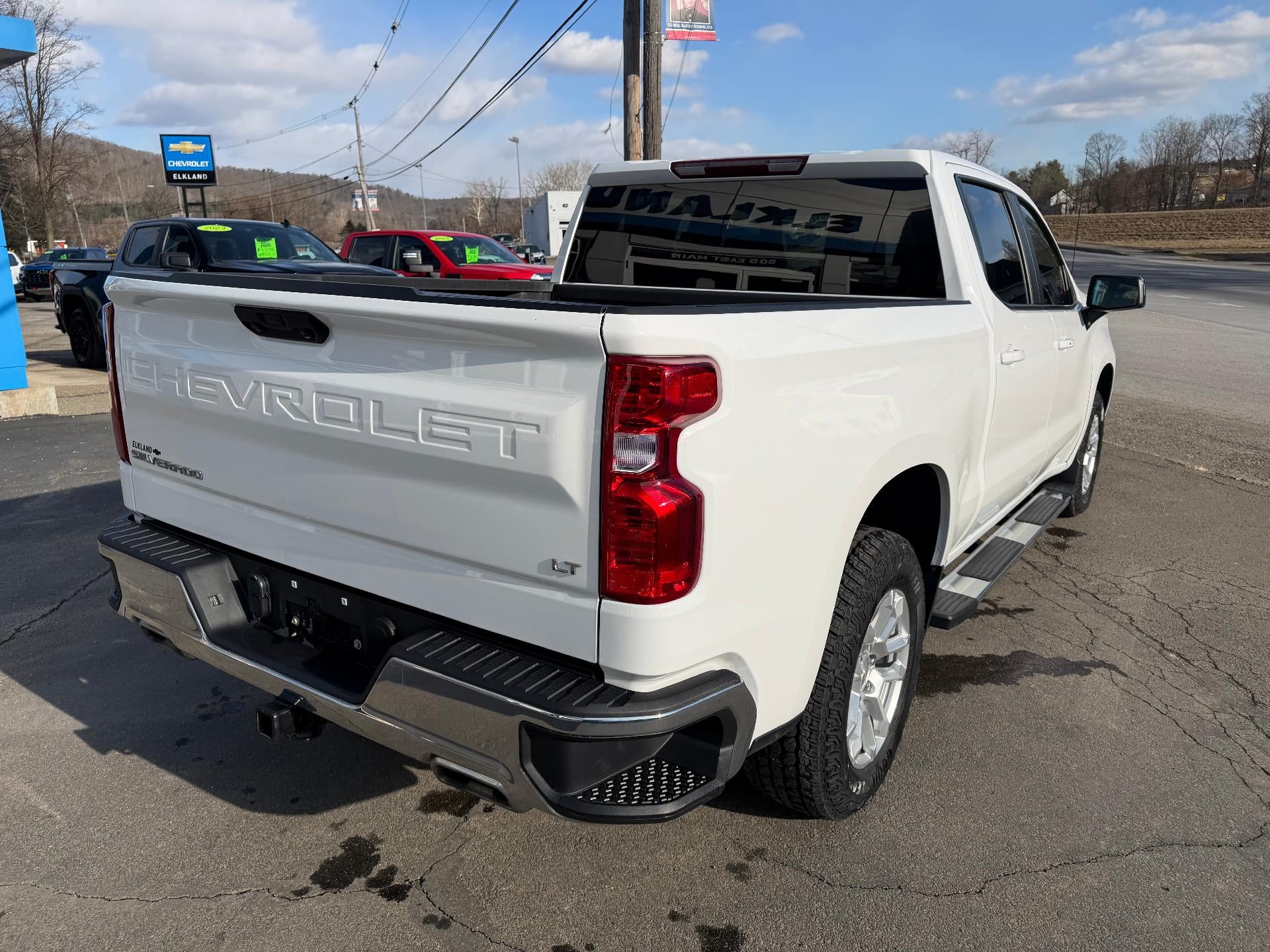 2024 Chevrolet Silverado 1500 LT