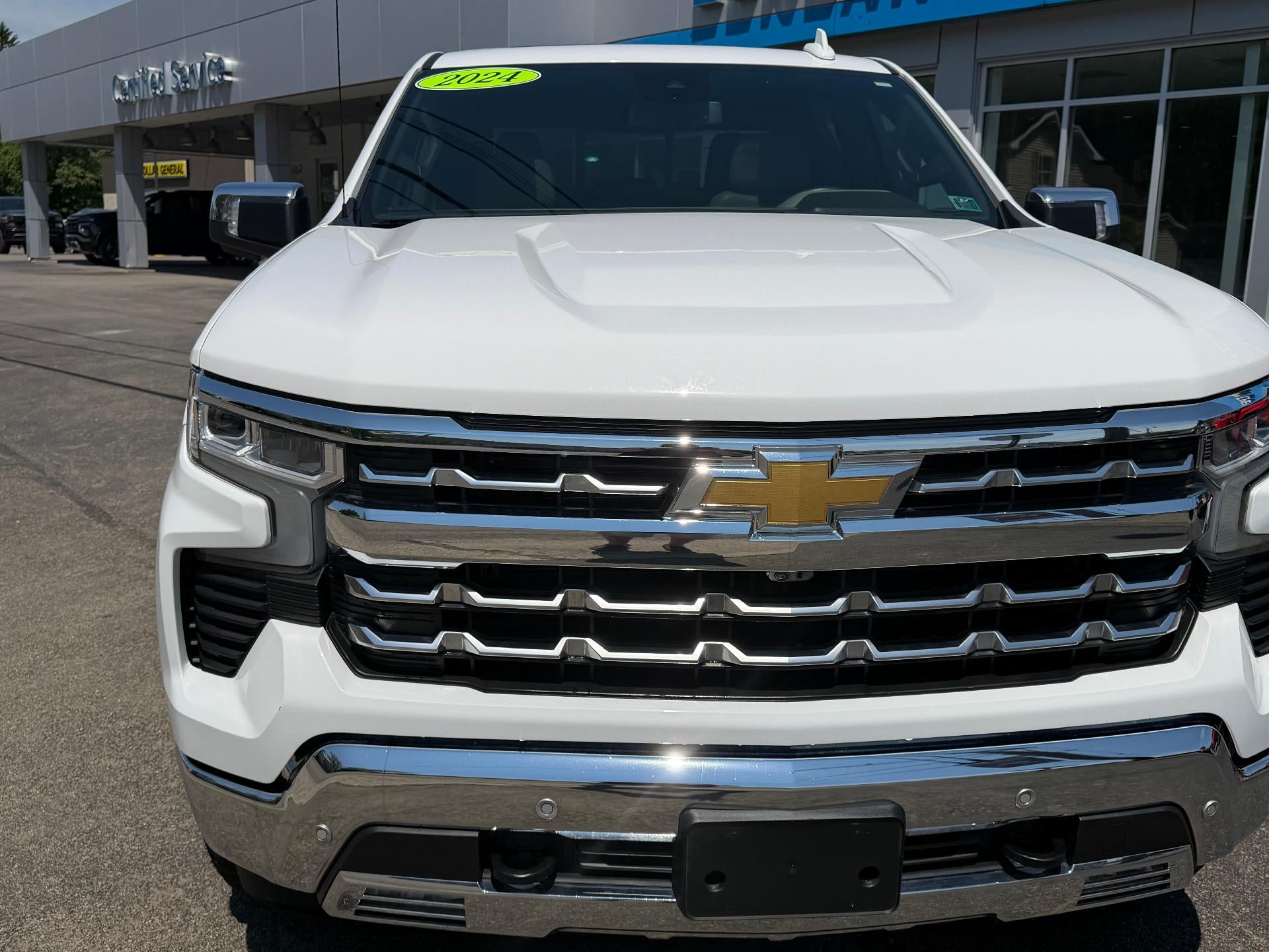 2024 Chevrolet Silverado 1500 LTZ