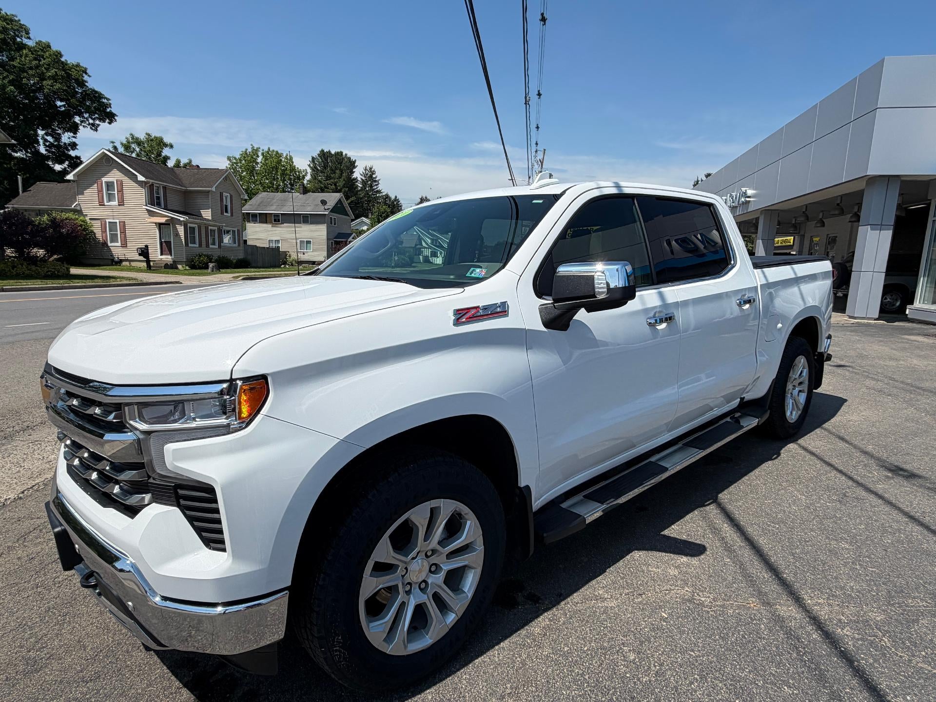 2024 Chevrolet Silverado 1500 LTZ