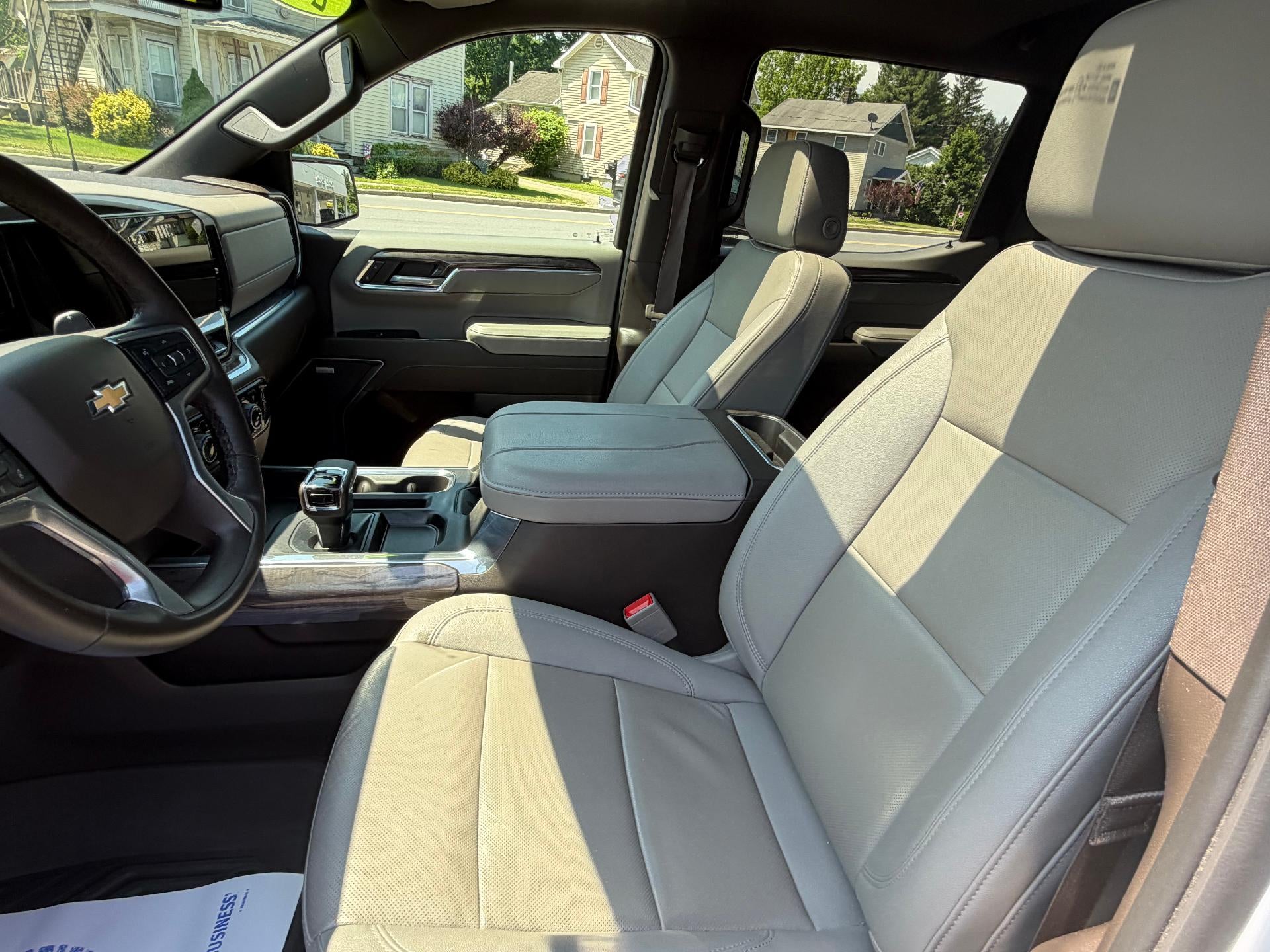 2024 Chevrolet Silverado 1500 LTZ