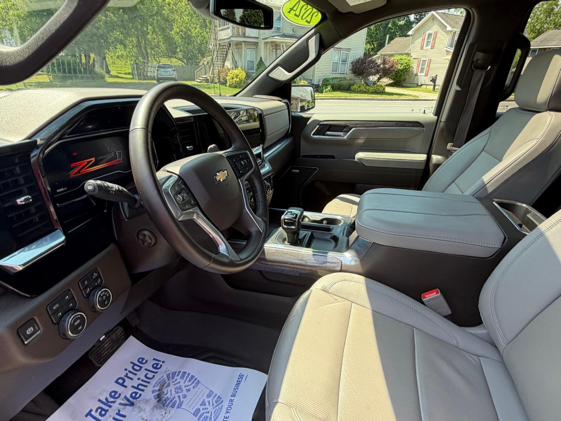 2024 Chevrolet Silverado 1500 LTZ