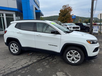 2024 Jeep Compass Latitude