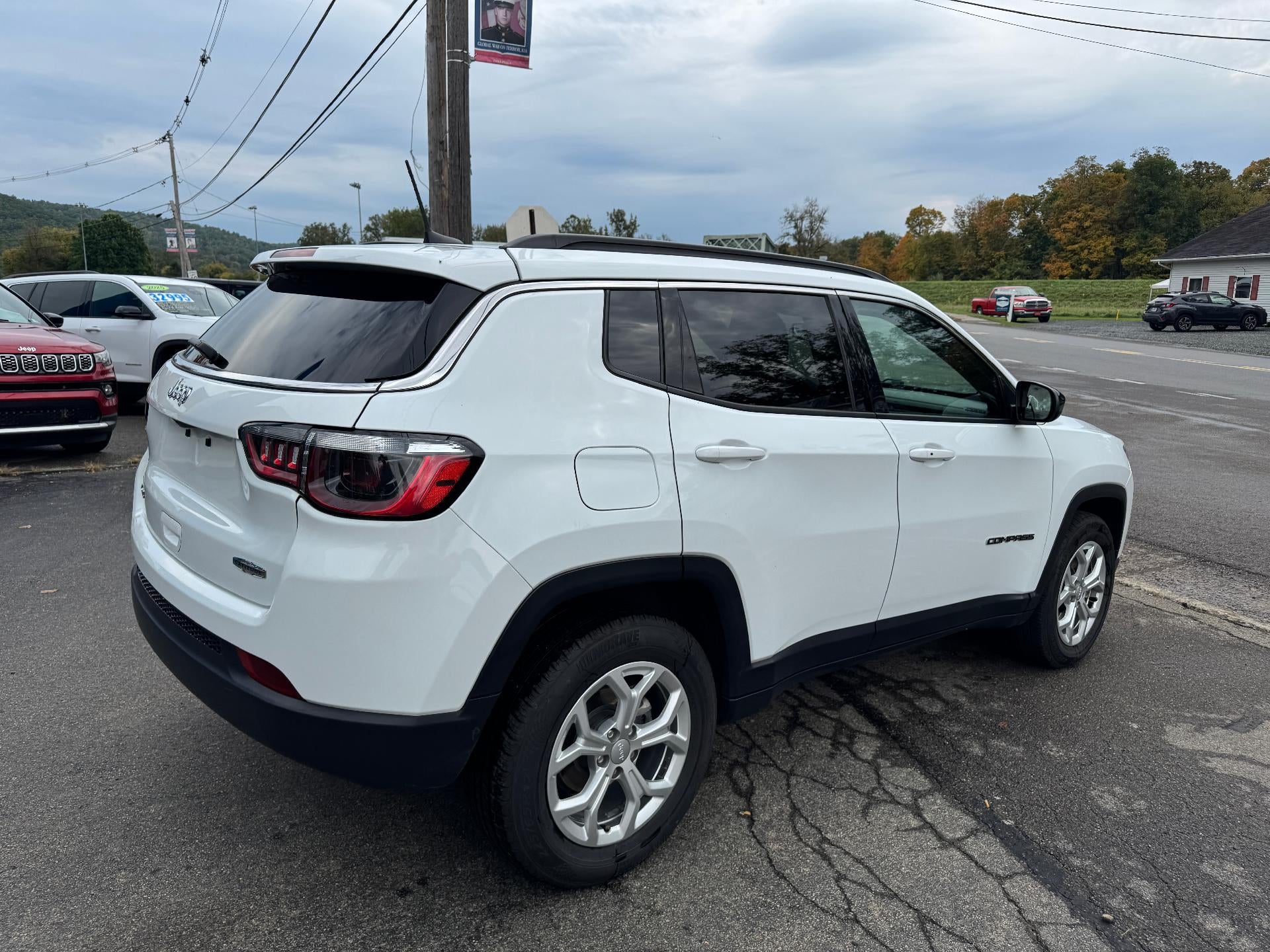 2024 Jeep Compass Latitude