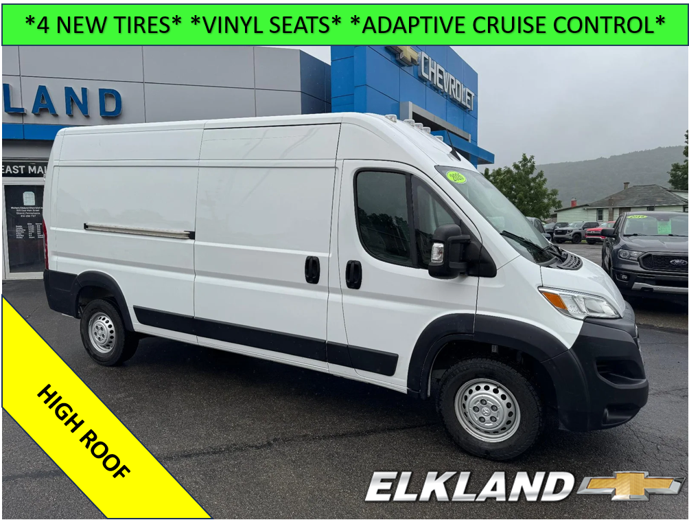 2026 RAM ProMaster Cargo Van Tradesman