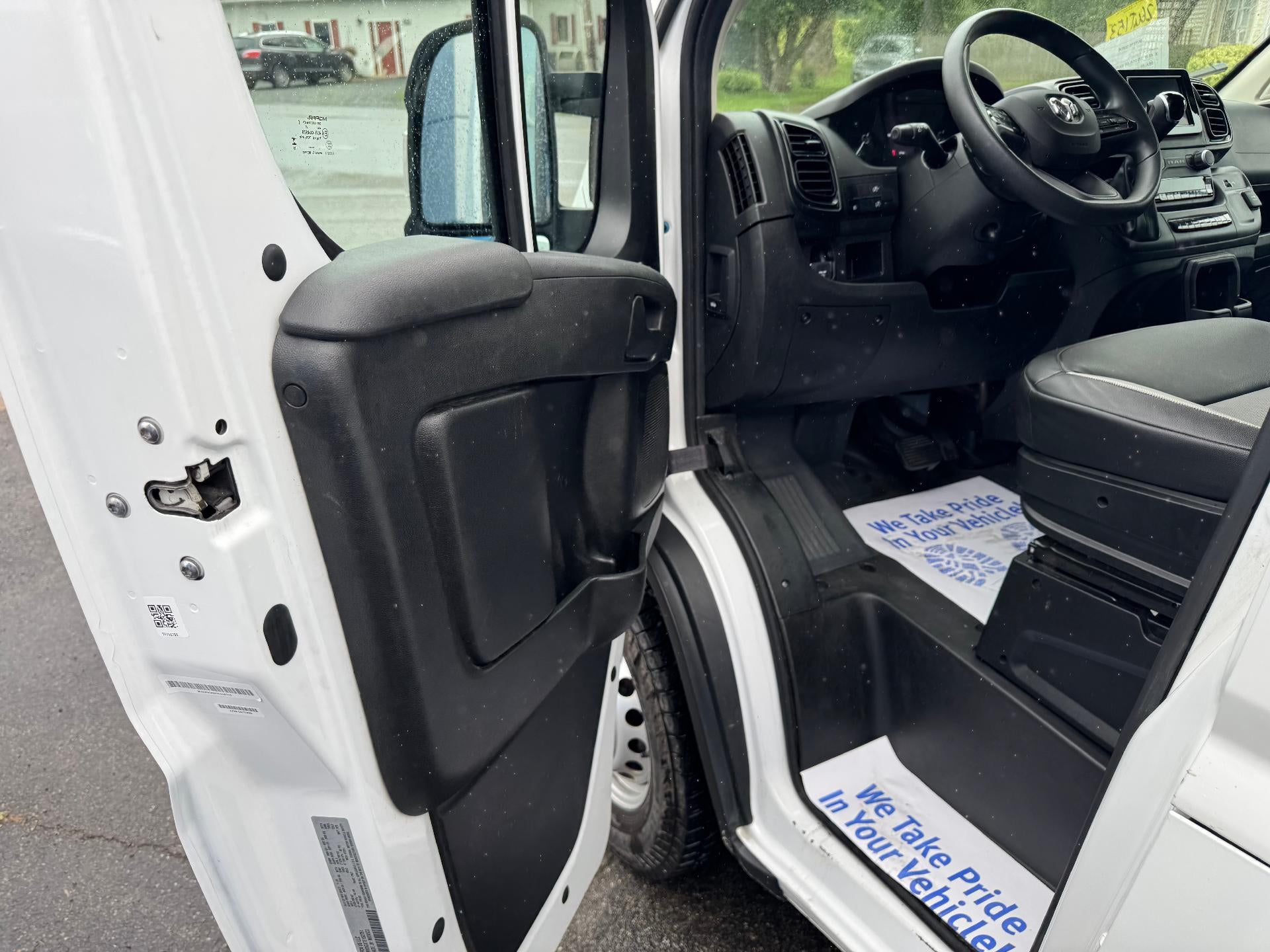 2026 RAM ProMaster Cargo Van Tradesman