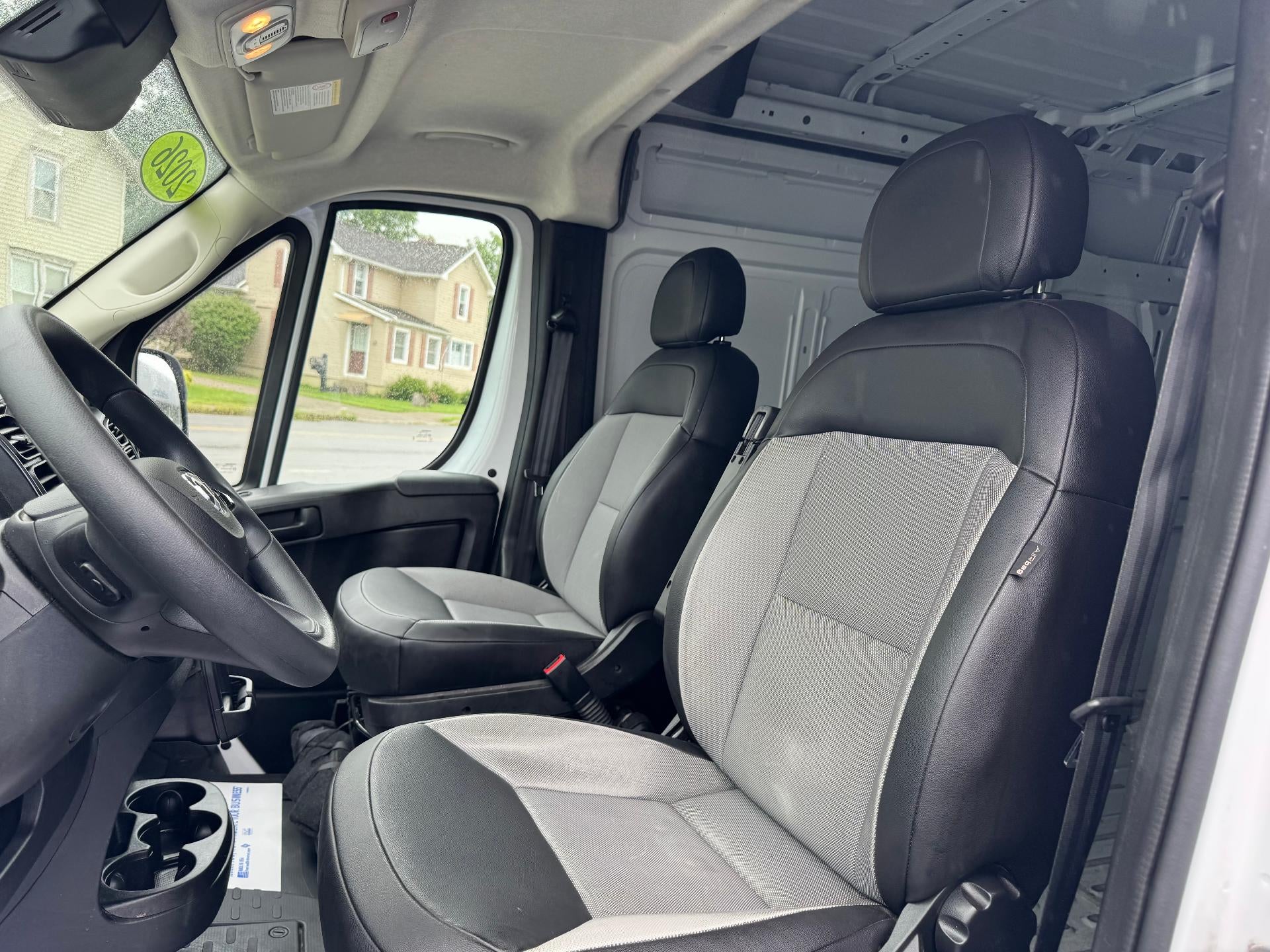 2026 RAM ProMaster Cargo Van Tradesman