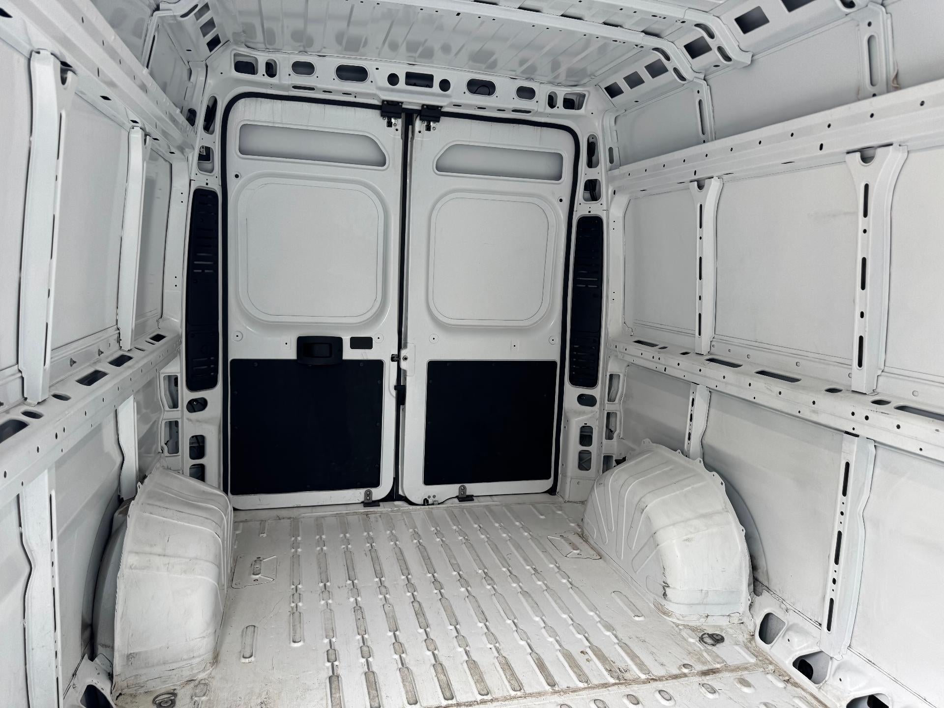 2026 RAM ProMaster Cargo Van Tradesman