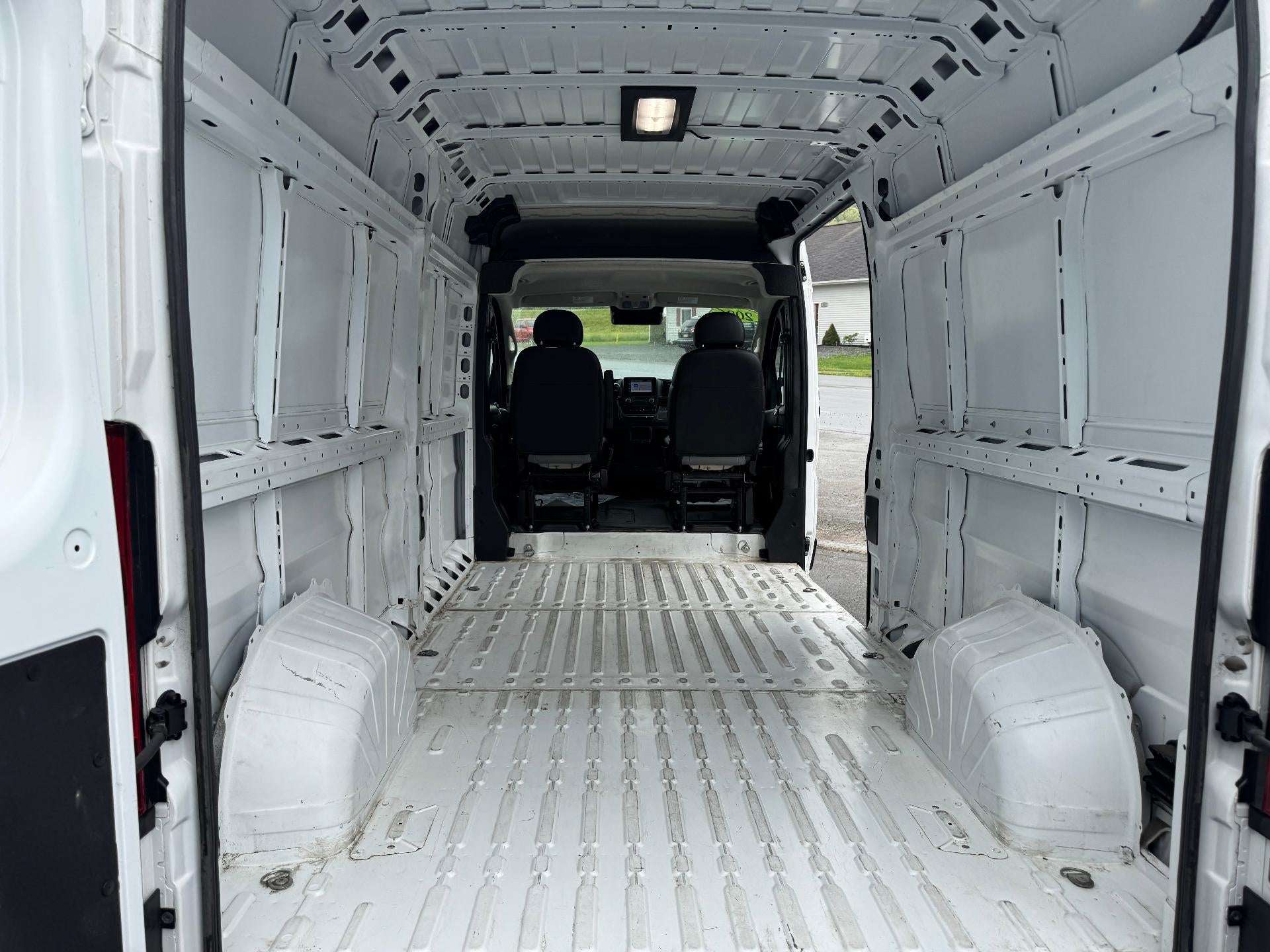2026 RAM ProMaster Cargo Van Tradesman