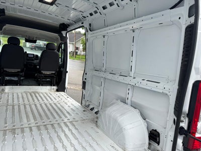 2026 RAM ProMaster Cargo Van Tradesman