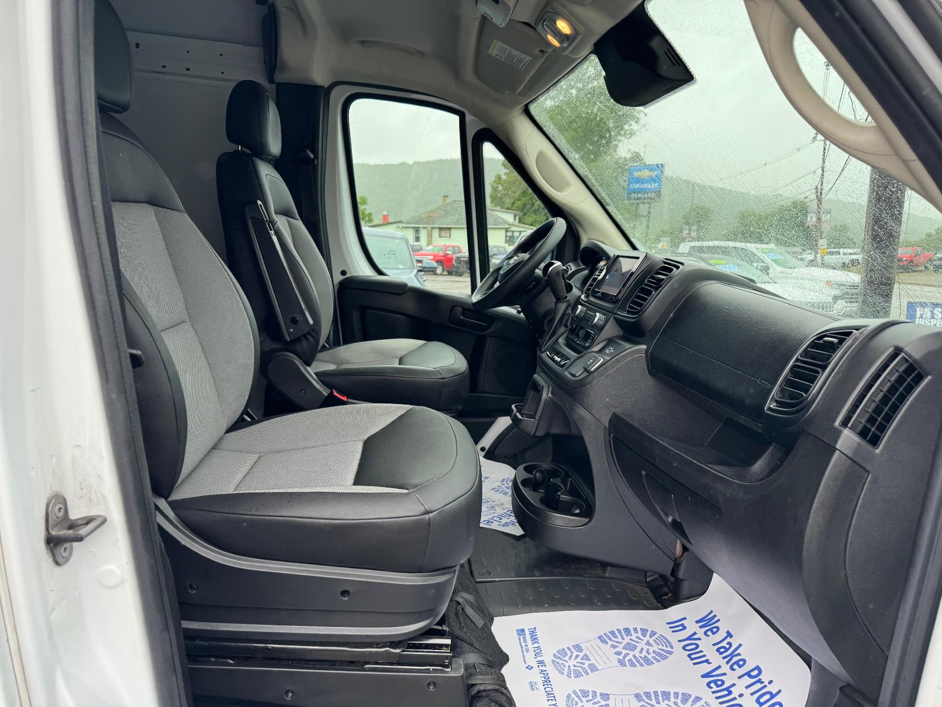 2026 RAM ProMaster Cargo Van Tradesman