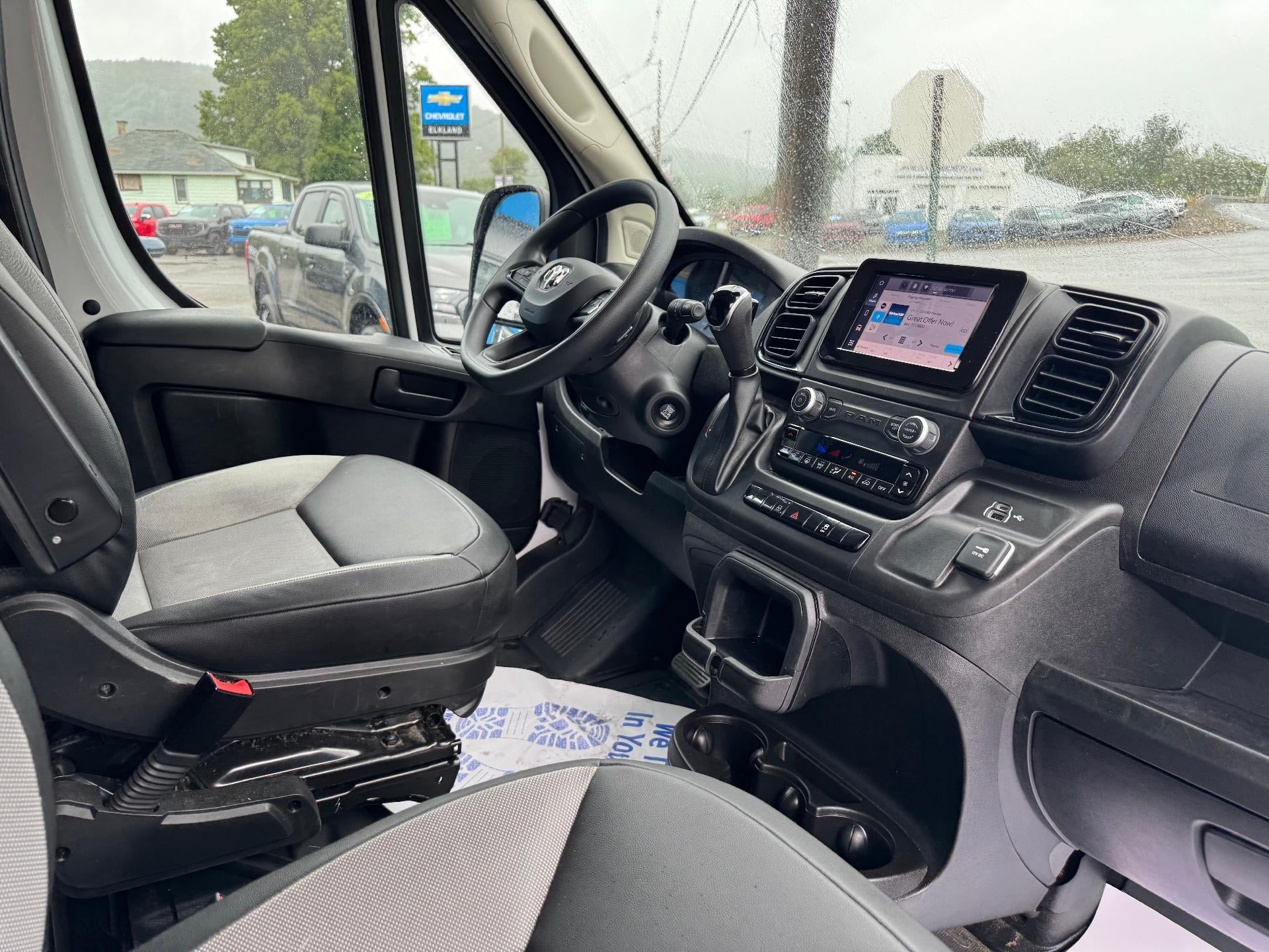 2026 RAM ProMaster Cargo Van Tradesman