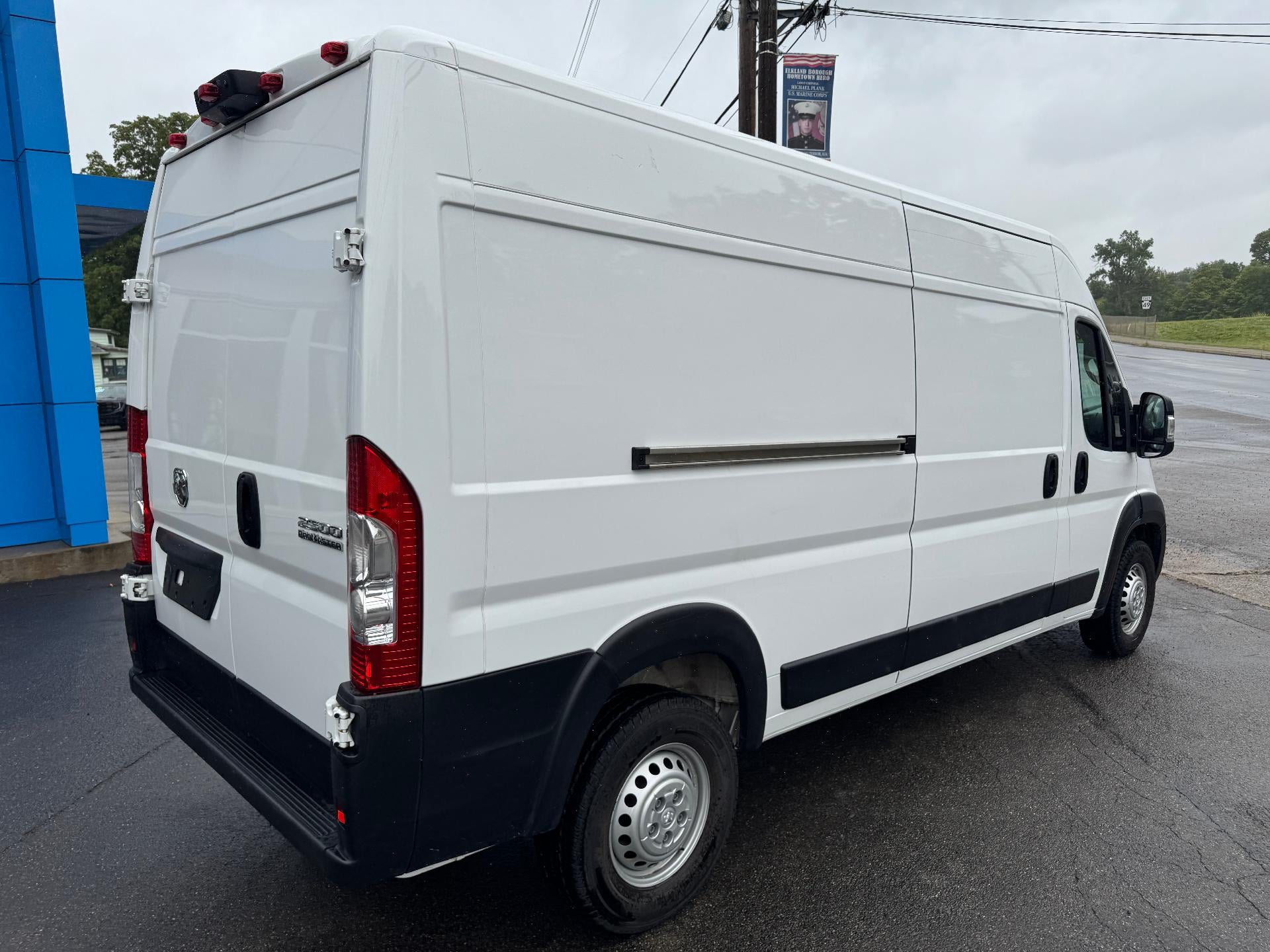 2026 RAM ProMaster Cargo Van Tradesman