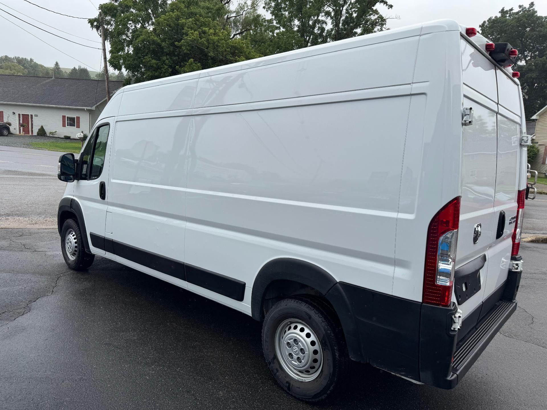 2026 RAM ProMaster Cargo Van Tradesman
