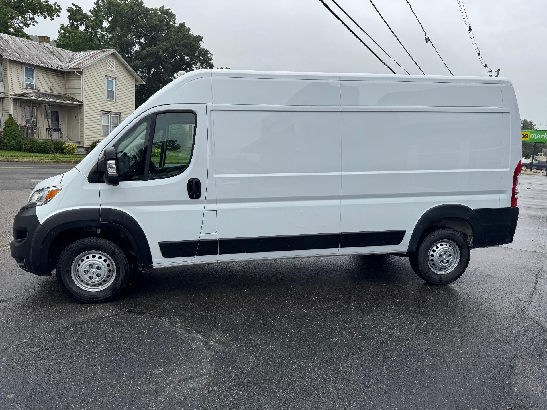 2026 RAM ProMaster Cargo Van Tradesman