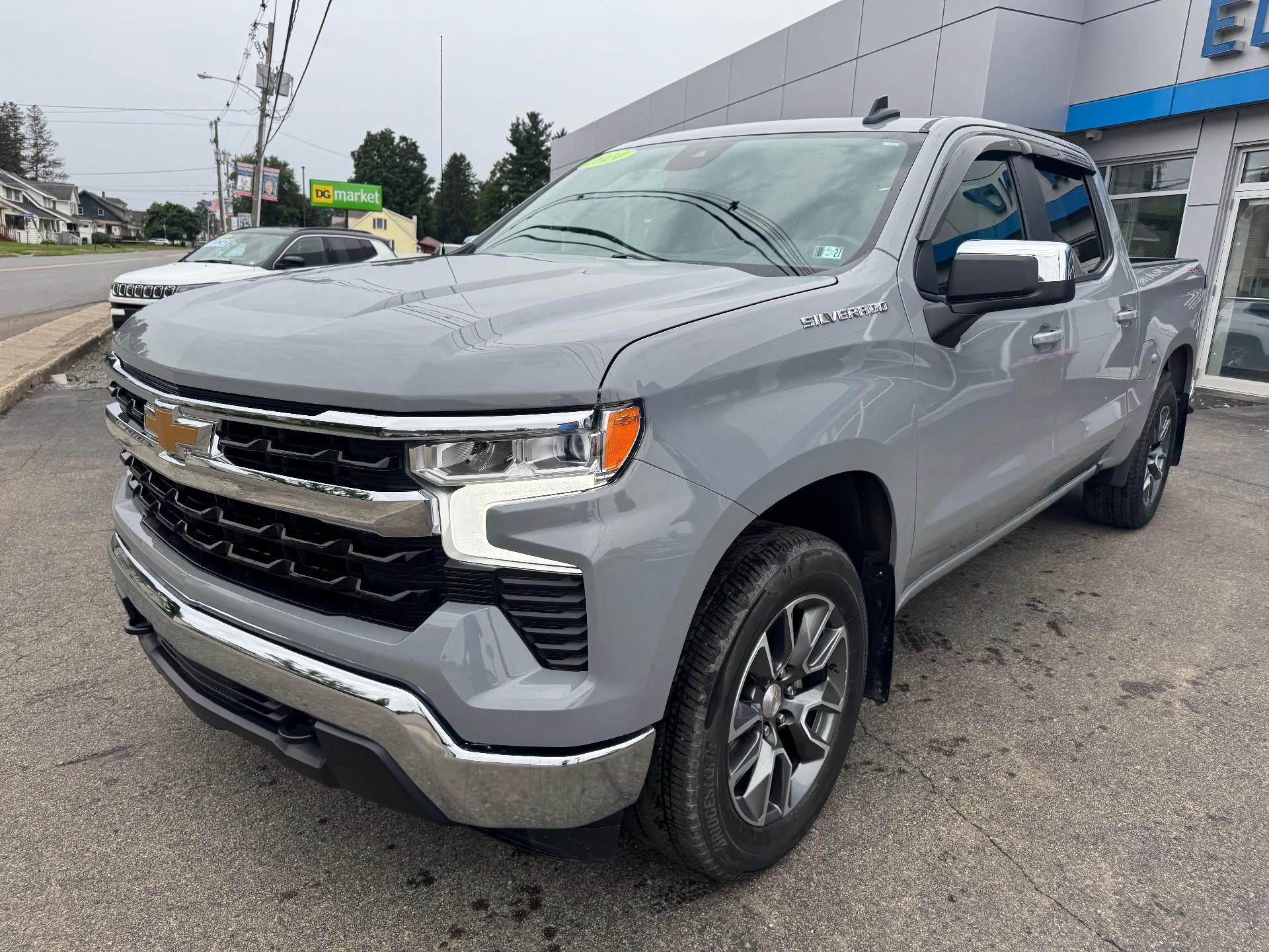 2024 Chevrolet Silverado 1500 LT (2FL)