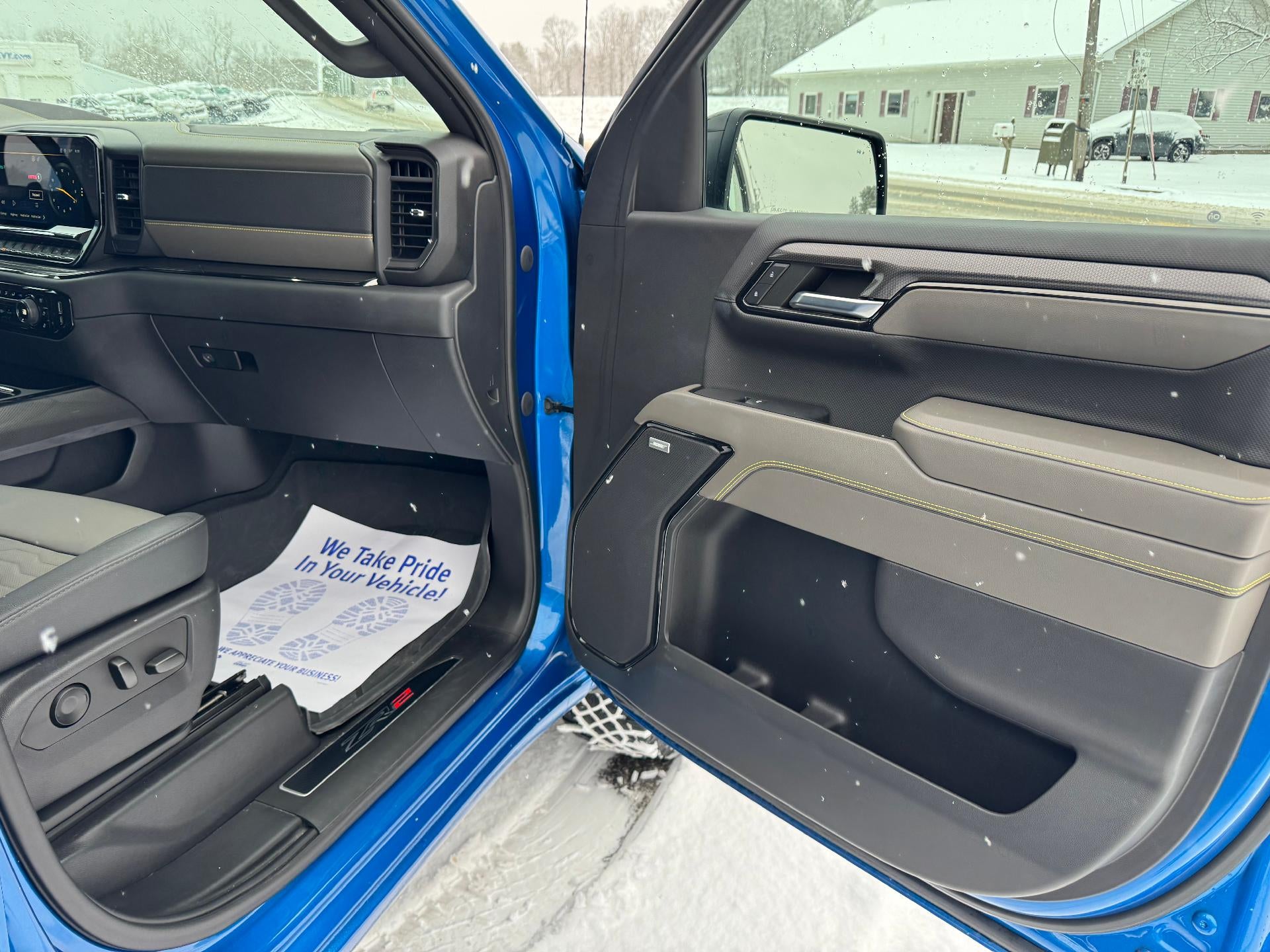 2024 Chevrolet Silverado 1500 ZR2