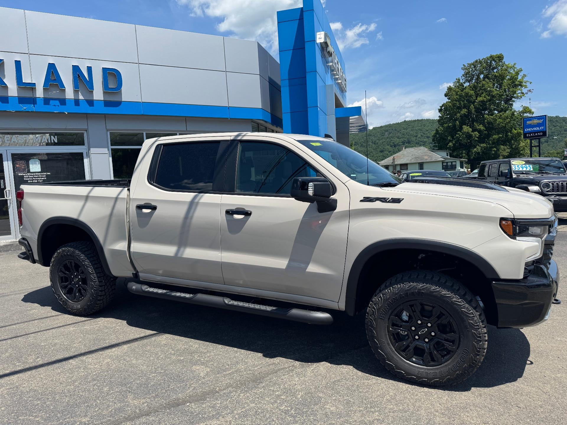 2026 Chevrolet Silverado 1500 ZR2