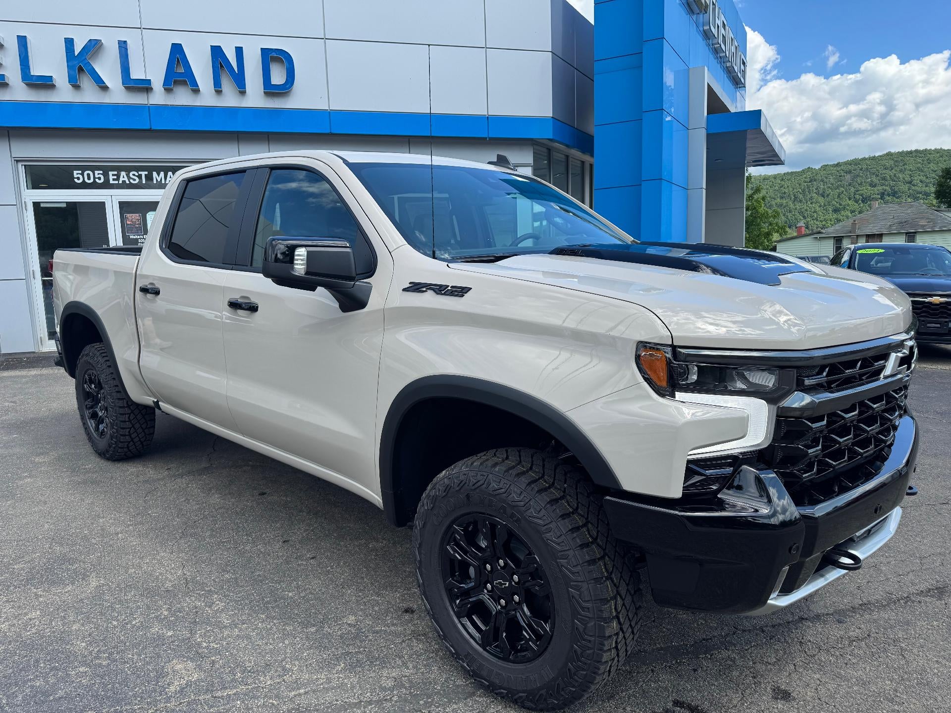 2026 Chevrolet Silverado 1500 ZR2