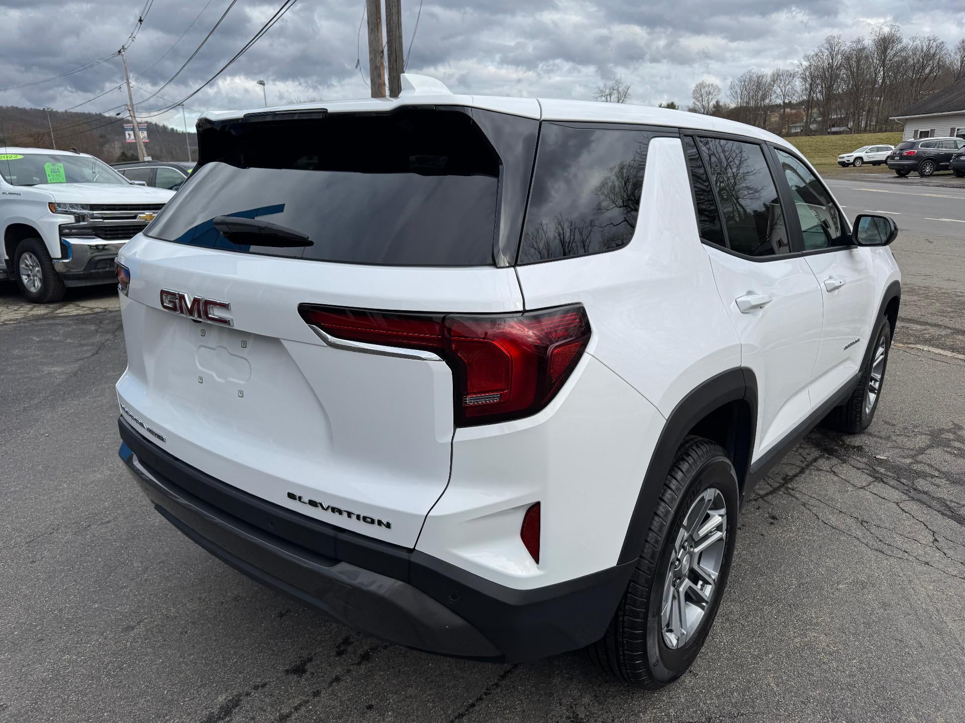 2025 GMC Terrain Elevation