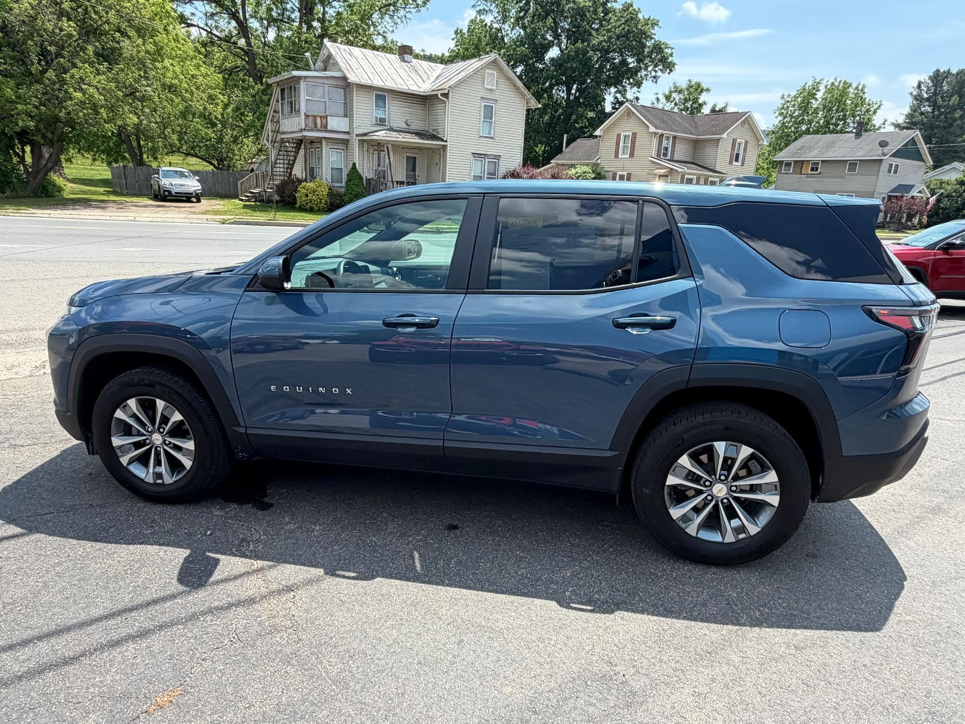 2025 Chevrolet Equinox LT