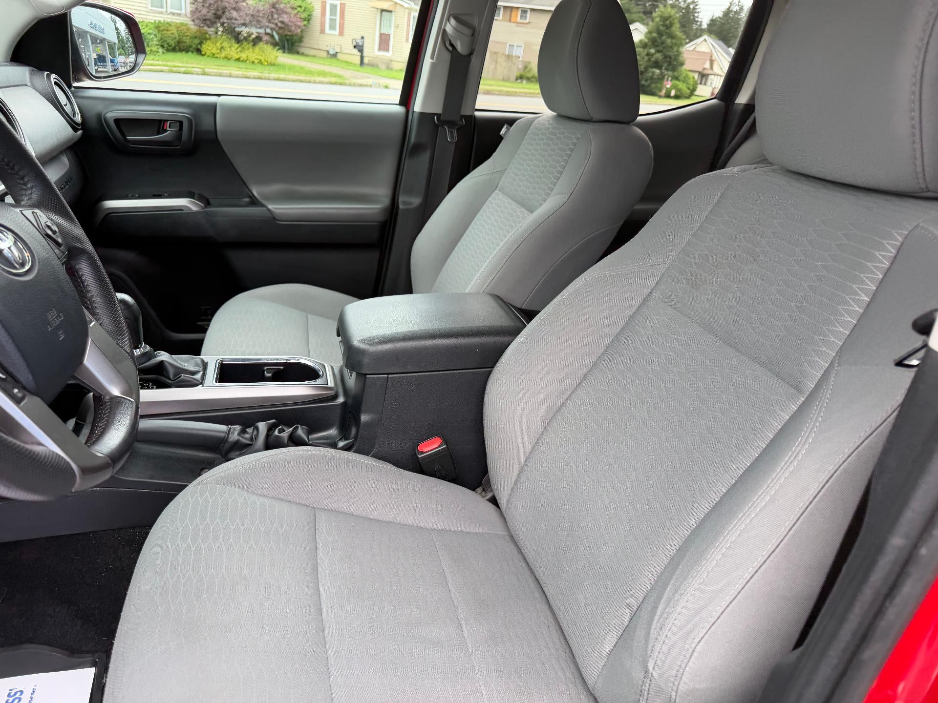 2019 Toyota Tacoma 4WD SR