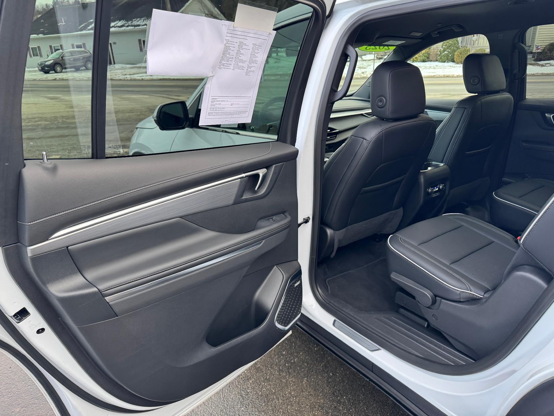 2025 Buick Enclave Preferred