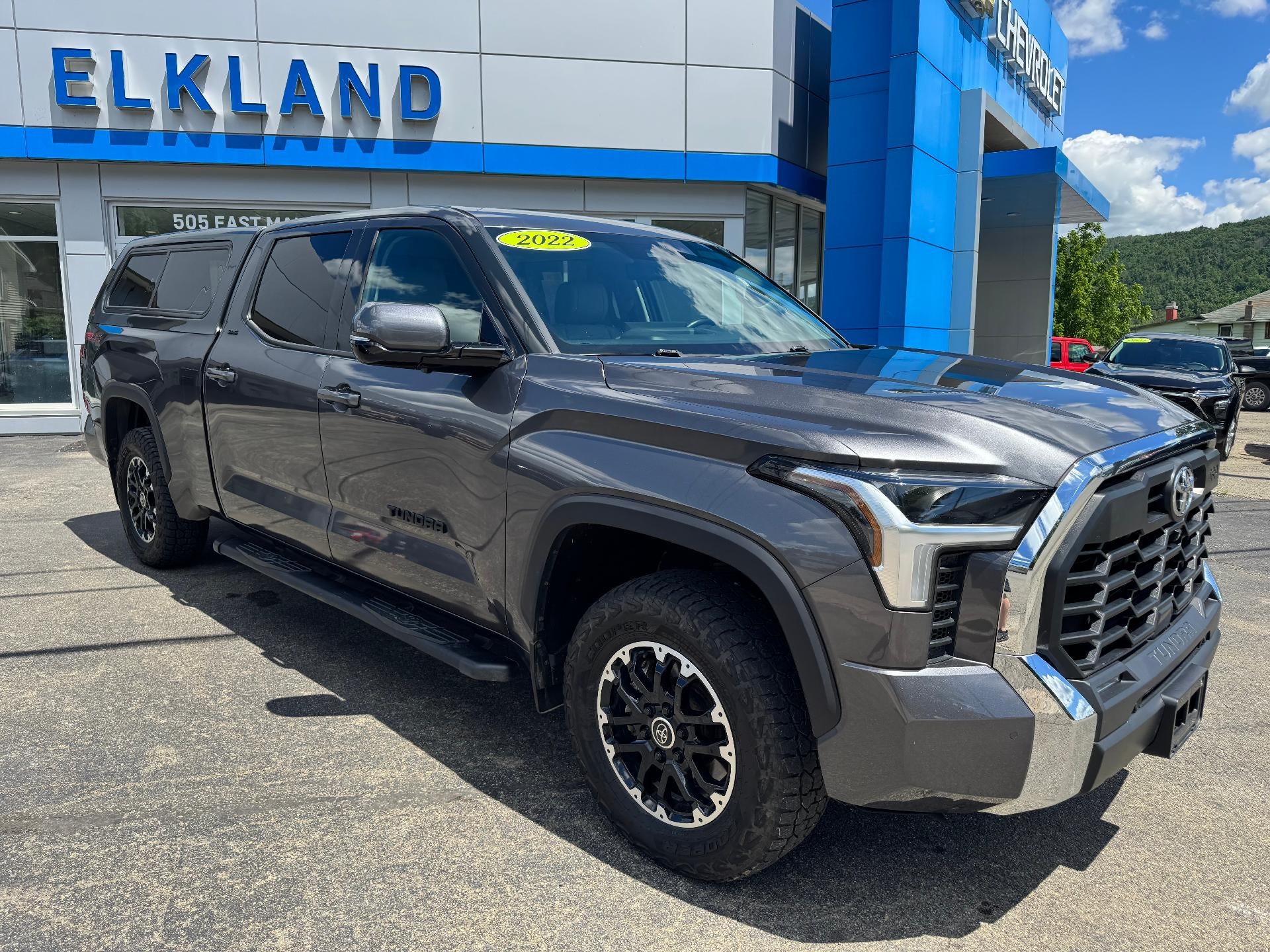 2022 Toyota Tundra 4WD SR5