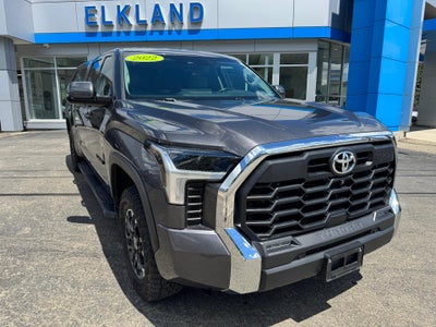 2022 Toyota Tundra 4WD SR5