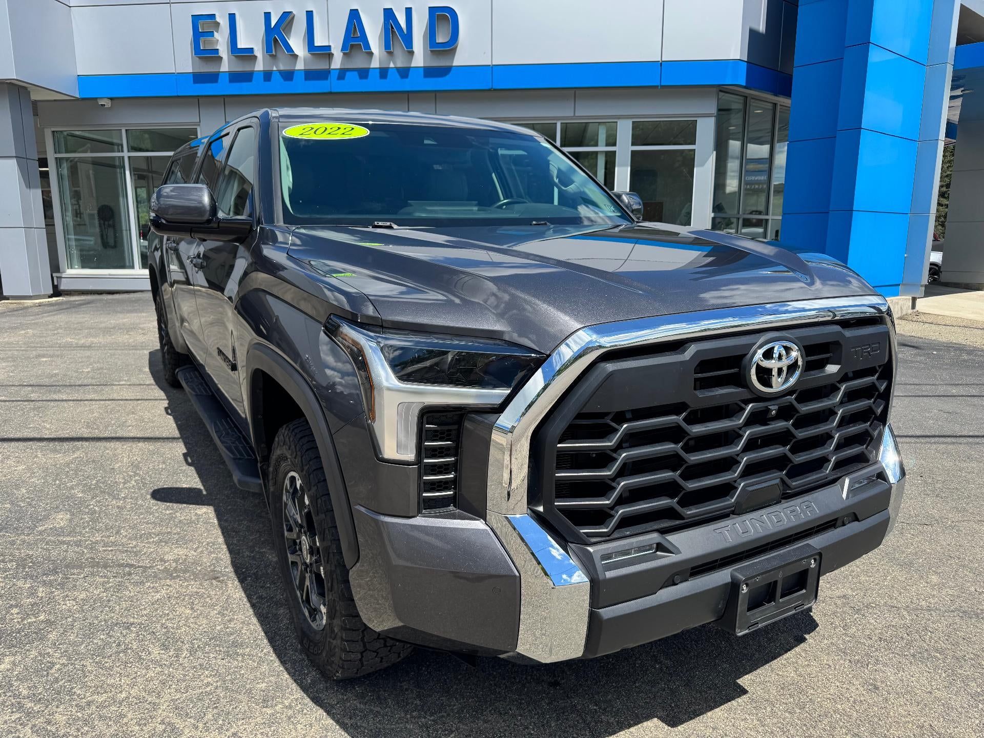 2022 Toyota Tundra 4WD SR5