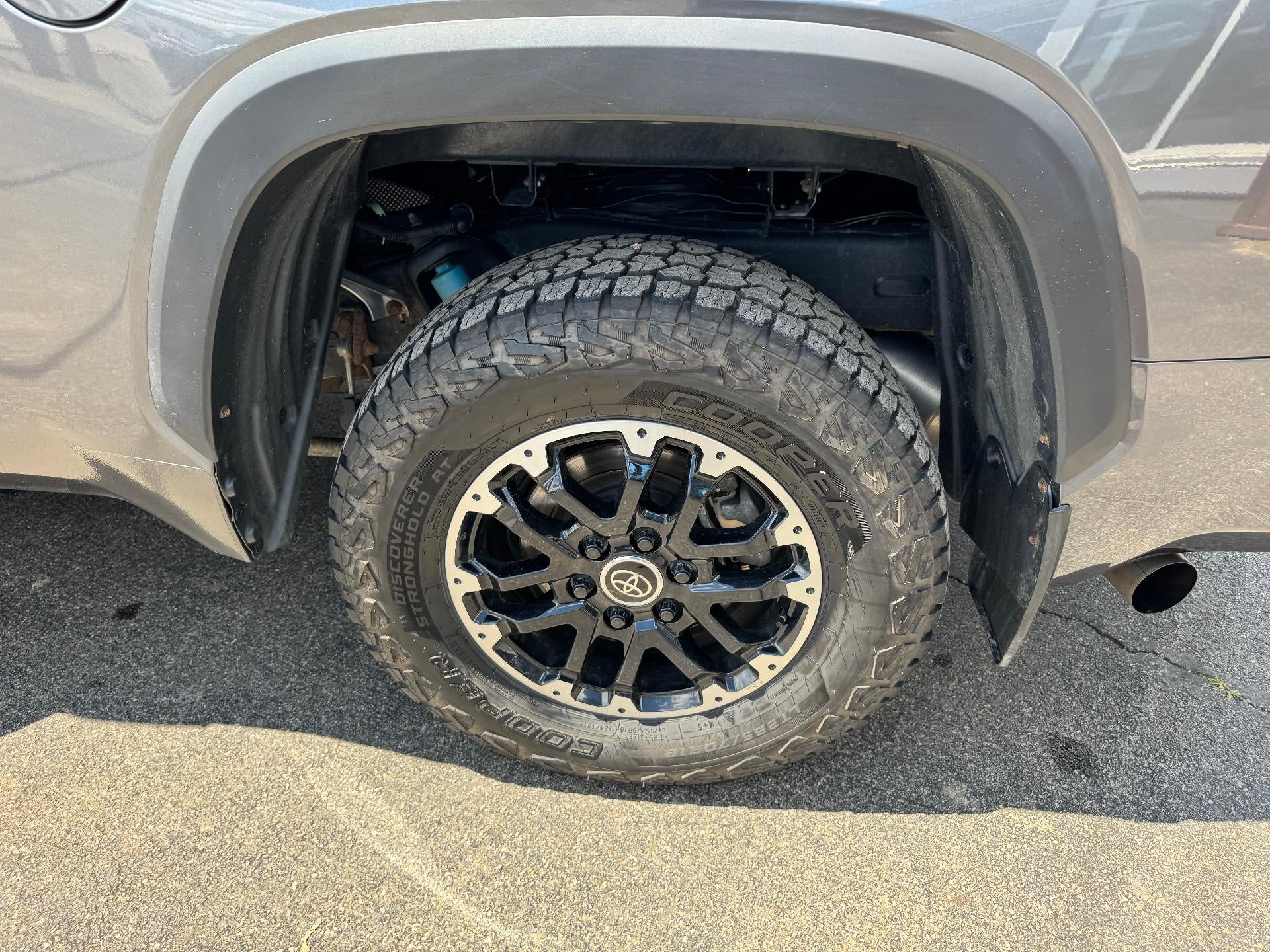 2022 Toyota Tundra 4WD SR5