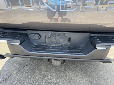2022 Toyota Tundra 4WD SR5