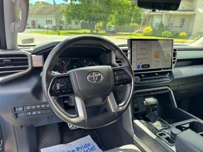 2022 Toyota Tundra 4WD SR5