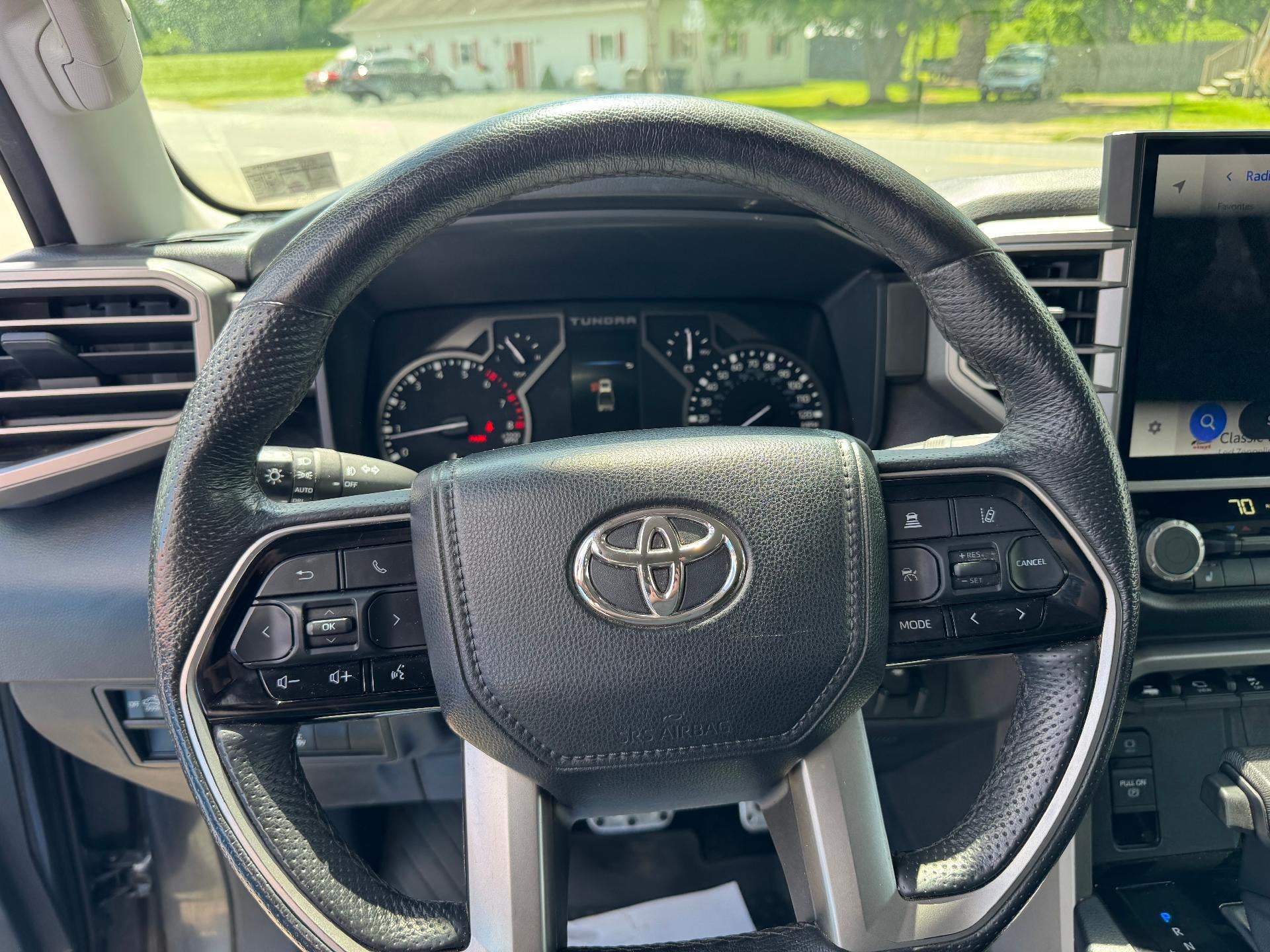 2022 Toyota Tundra 4WD SR5
