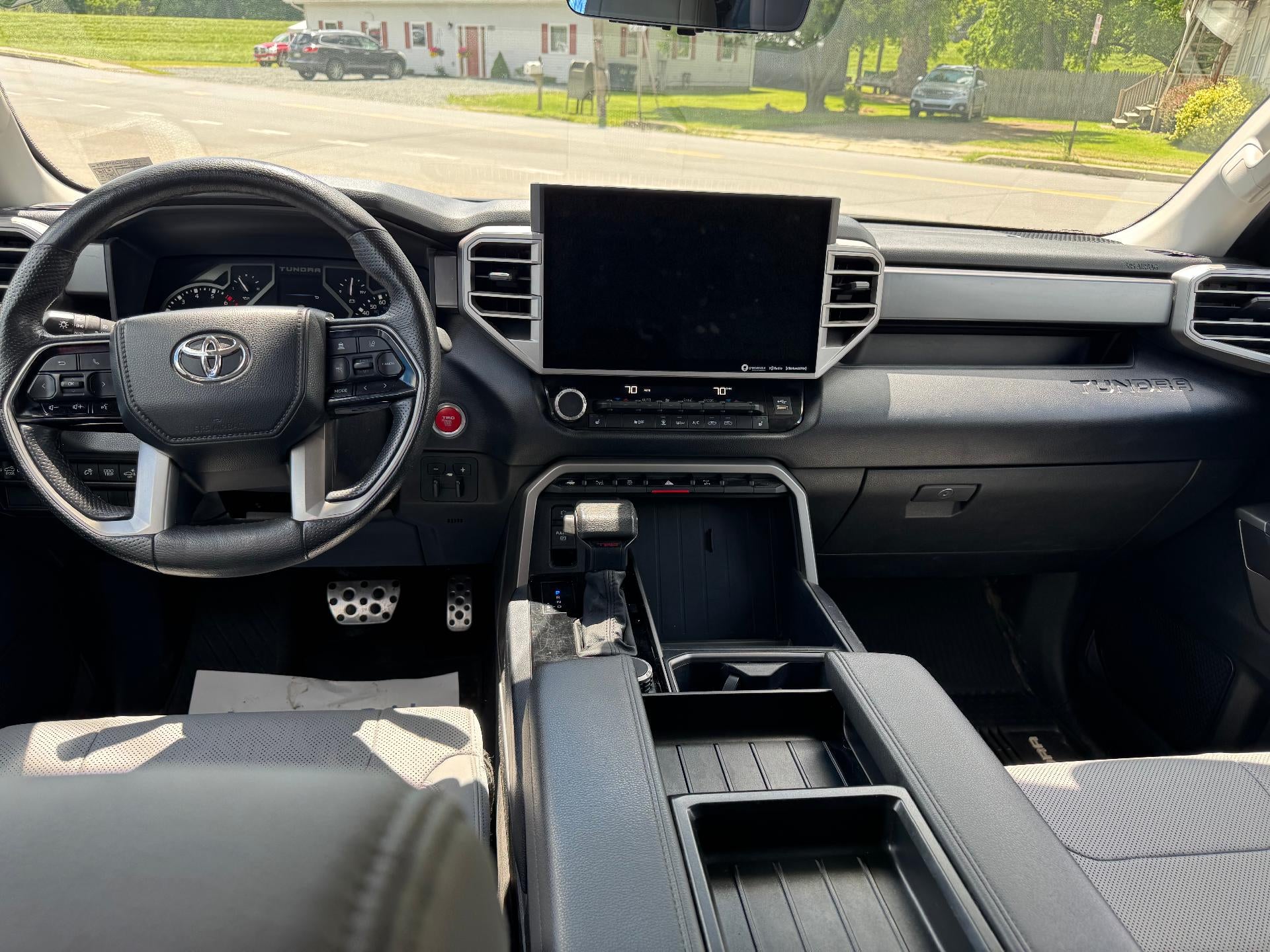 2022 Toyota Tundra 4WD SR5