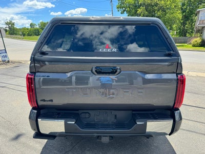 2022 Toyota Tundra 4WD SR5