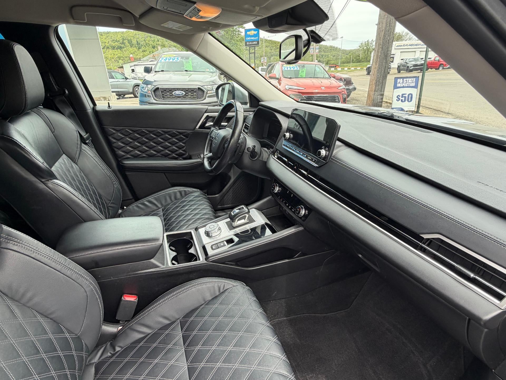 2022 Mitsubishi Outlander SEL