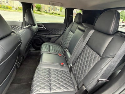 2022 Mitsubishi Outlander SEL