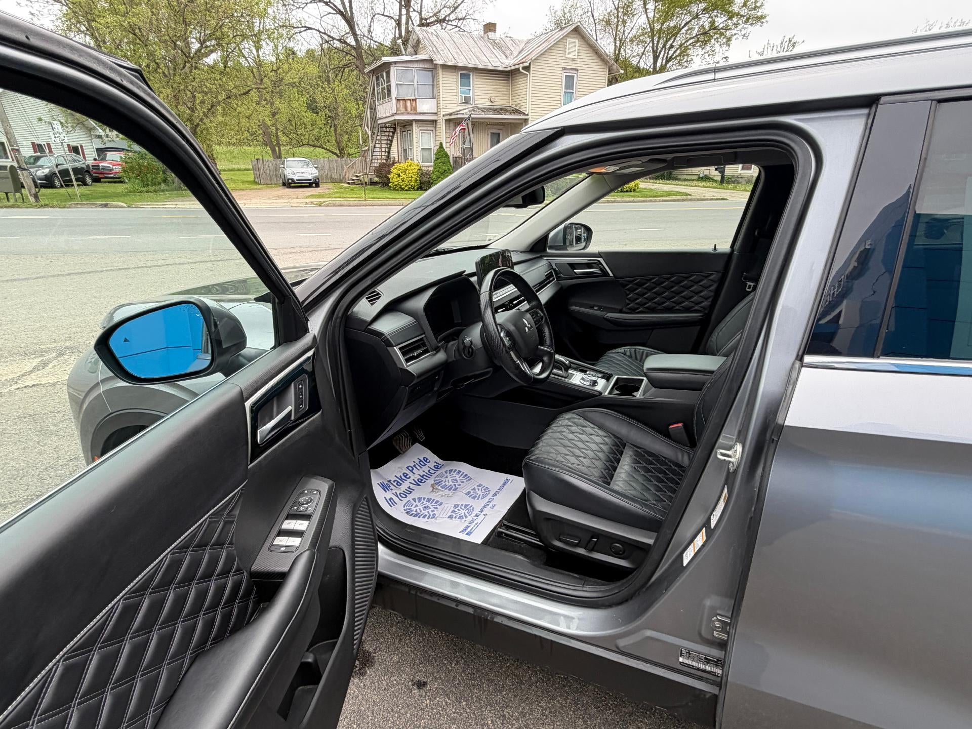 2022 Mitsubishi Outlander SEL