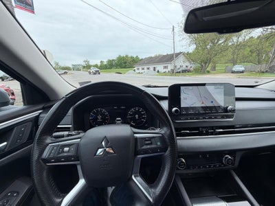 2022 Mitsubishi Outlander SEL