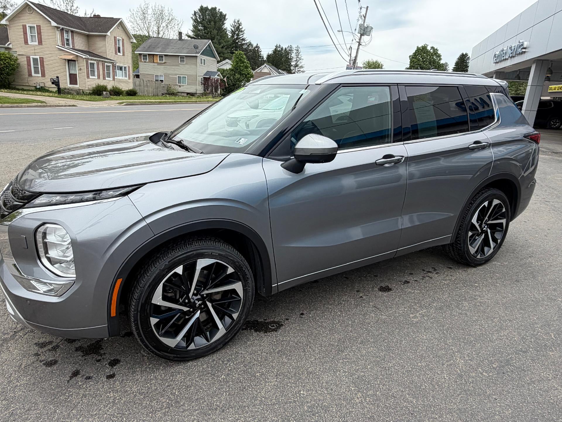 2022 Mitsubishi Outlander SEL
