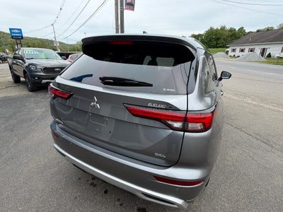 2022 Mitsubishi Outlander SEL