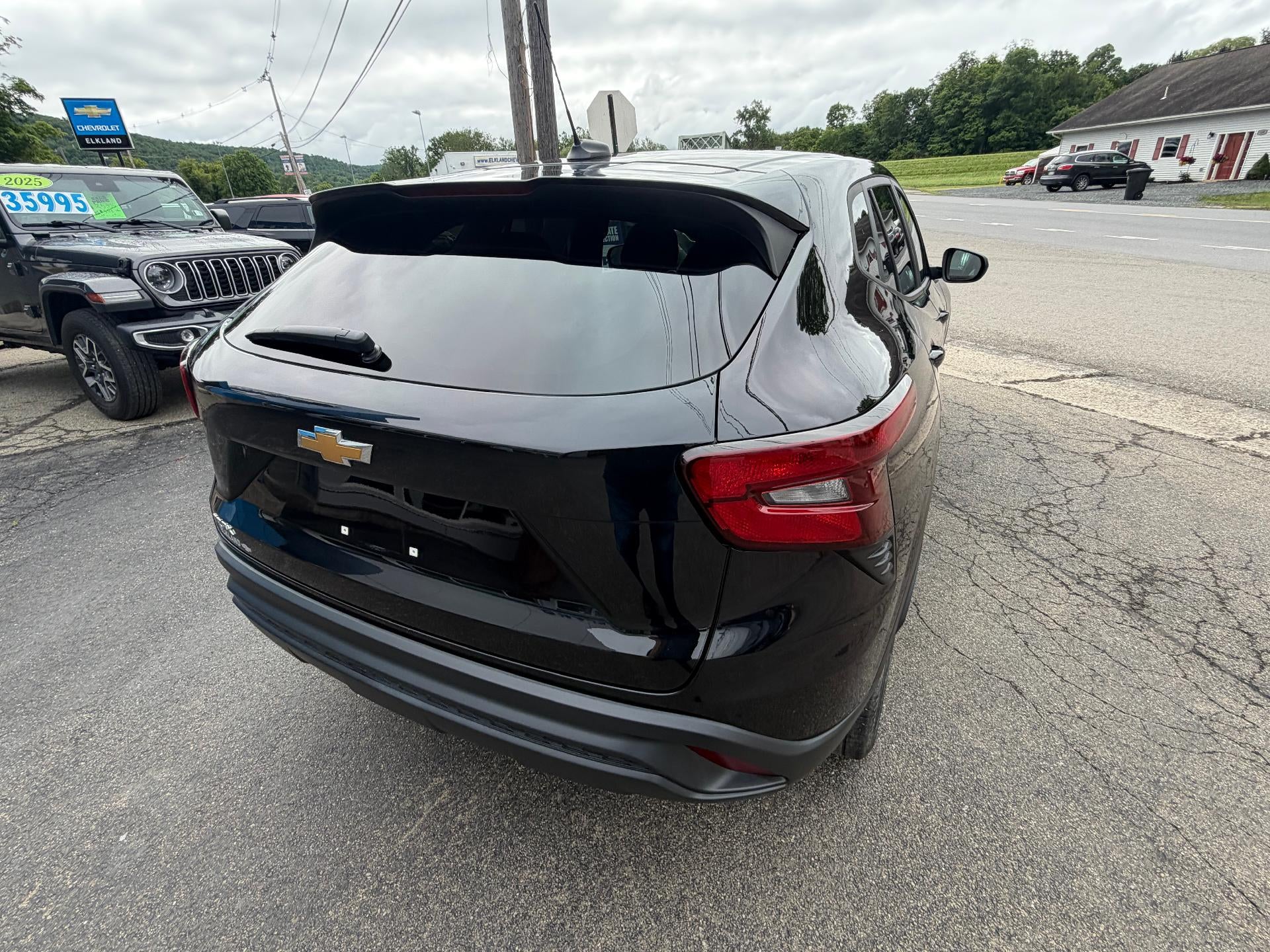 2024 Chevrolet Trax LS