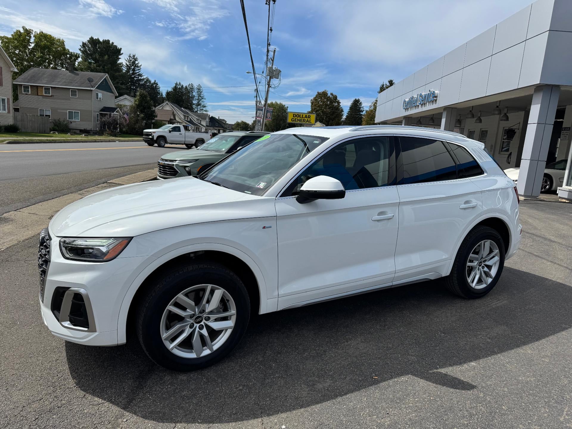 2023 Audi Q5 S line Premium