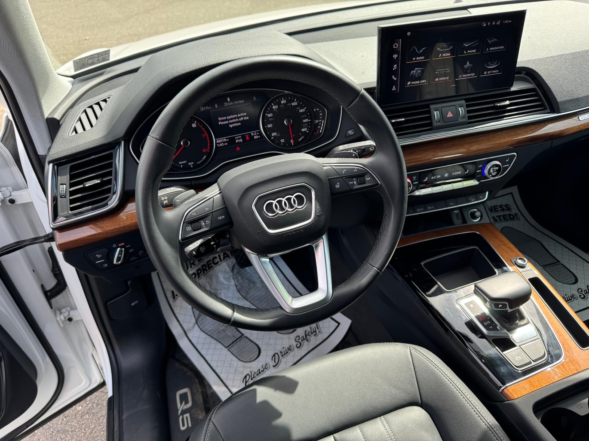 2023 Audi Q5 S line Premium