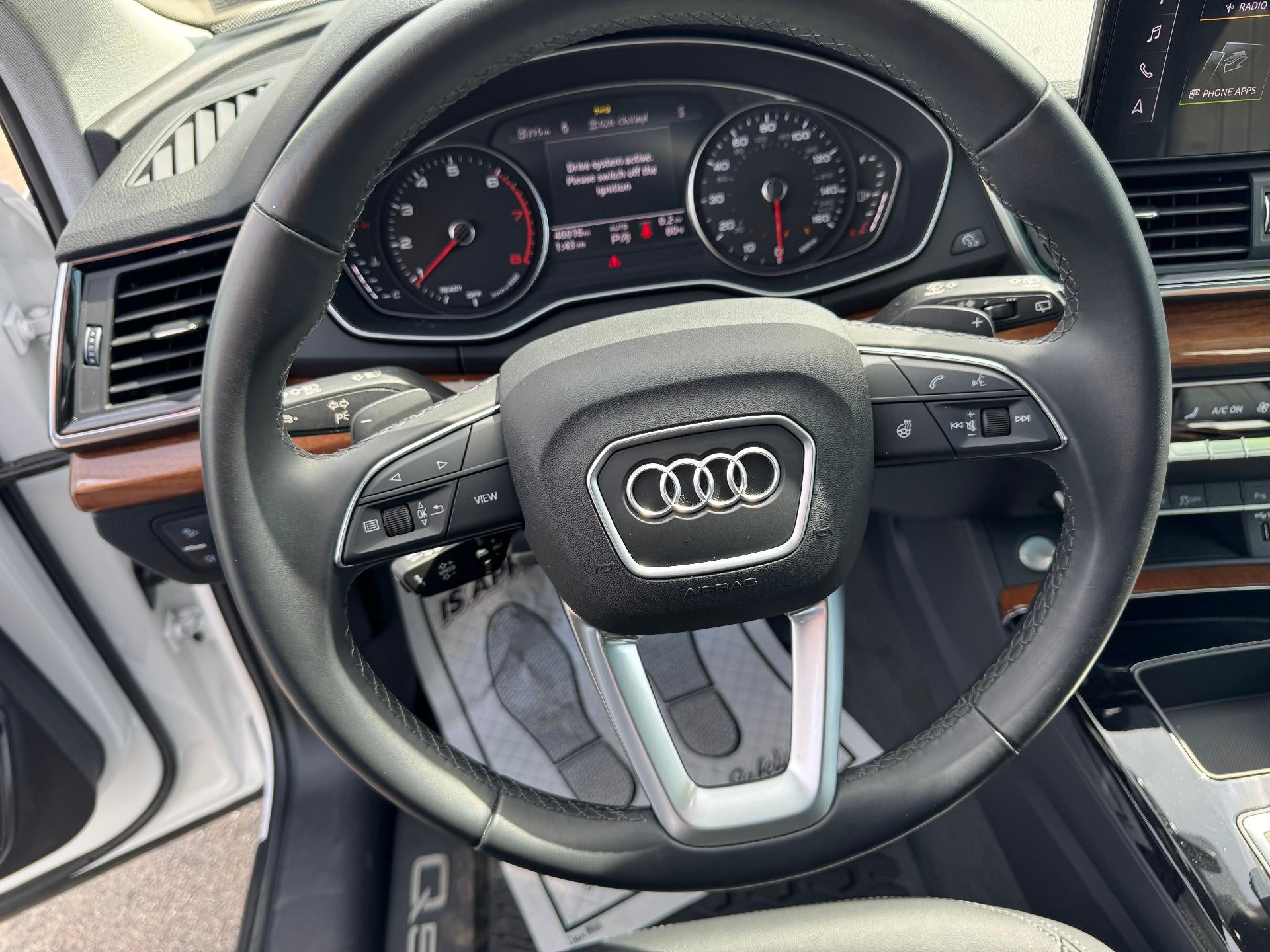 2023 Audi Q5 S line Premium