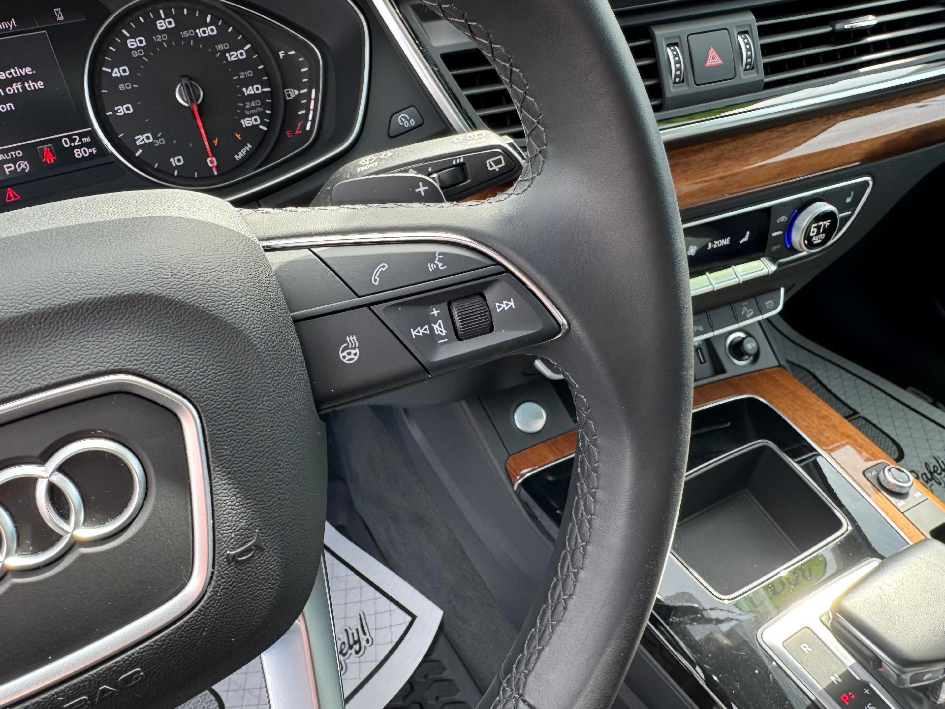 2023 Audi Q5 S line Premium