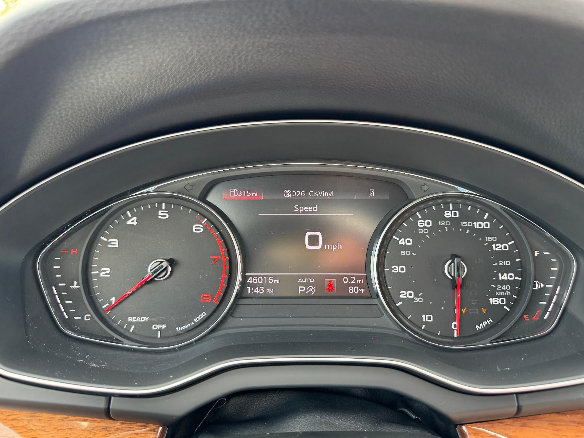 2023 Audi Q5 S line Premium