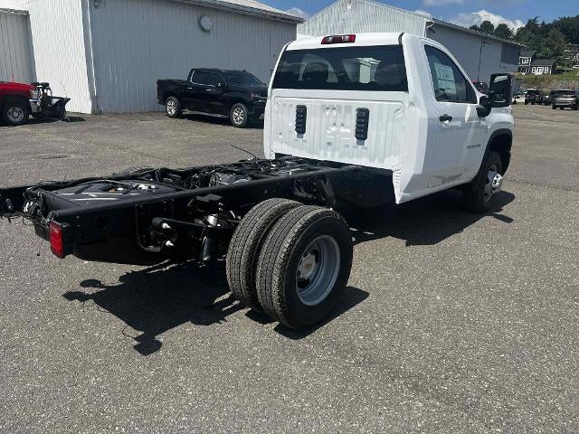 2025 Chevrolet Silverado 3500 HD Chassis Cab Work Truck