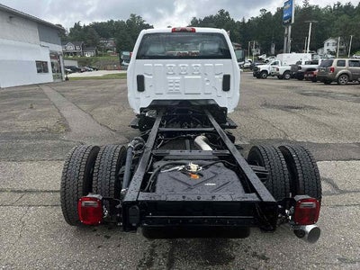 2025 Chevrolet Silverado 5500 HD Work Truck
